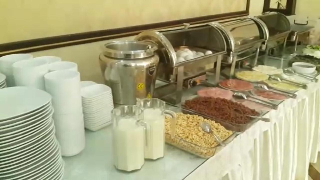 Askar Hotel Баку Екстер'єр фото